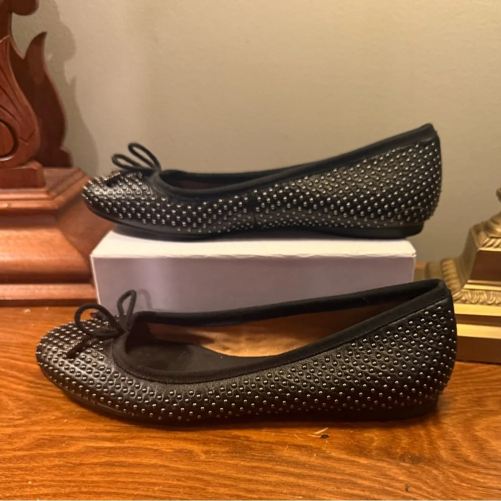 Coach Black Silver Studded Ballet Flats with Bow Size 8 - Picture 5 of 8